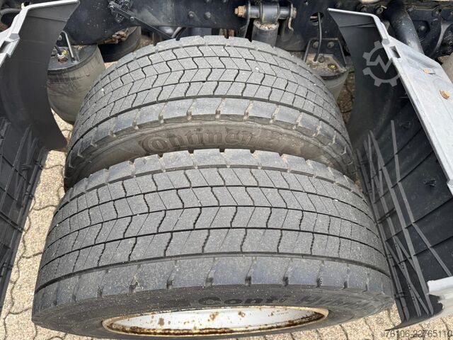 واحد کشنده استاندارد MAN TGX 18.460 4x2   Schlafkabine *retarder*