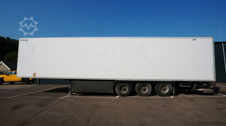  LAMBERET 3 Axle frigo trailer Carrier Vector 1950 Bi-Temp