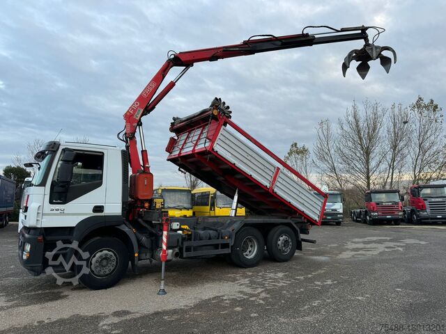 Tovornjak s samooskrbnim vozilom IVECO STRALIS 360 RIBALTABILE + GRU 6X2