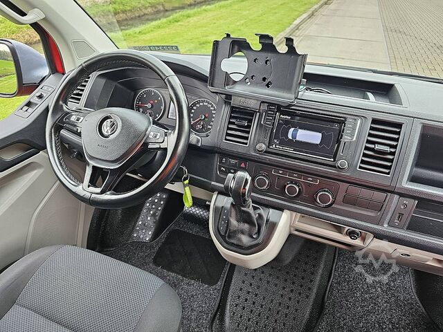 Camioneta familiar de techo alto VOLKSWAGEN TRANSPORTER 2.0 TDI 150 AUT.  EDITION L2