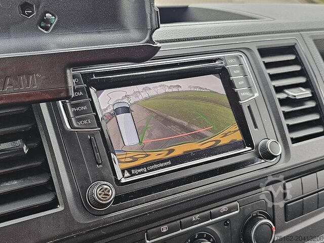 Camioneta familiar de techo alto VOLKSWAGEN TRANSPORTER 2.0 TDI 150 AUT.  EDITION L2