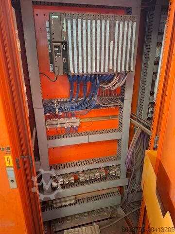 Makinë mbështjellëse për balatë letre Wrapmatic - Italy MA 3004