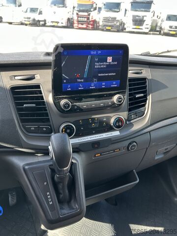 Closed box Ford Transit 2.0 TDCI Trend RWD / Box / Loadlift / F...