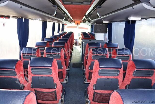 Autocar de turism VDL Bova Futura FHD 127/365 / Full option