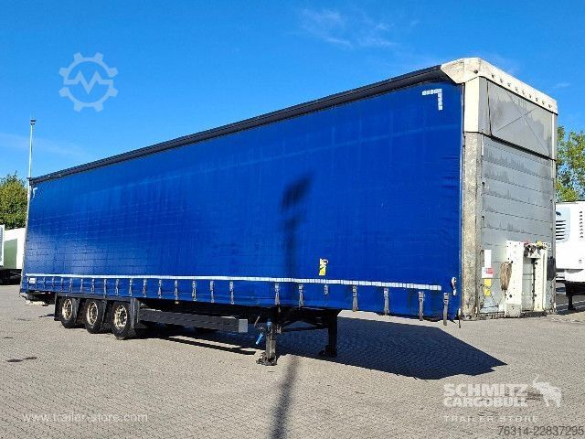 Semirimorchio con telone Schmitz Cargobull Curtainsider Mega Getränke