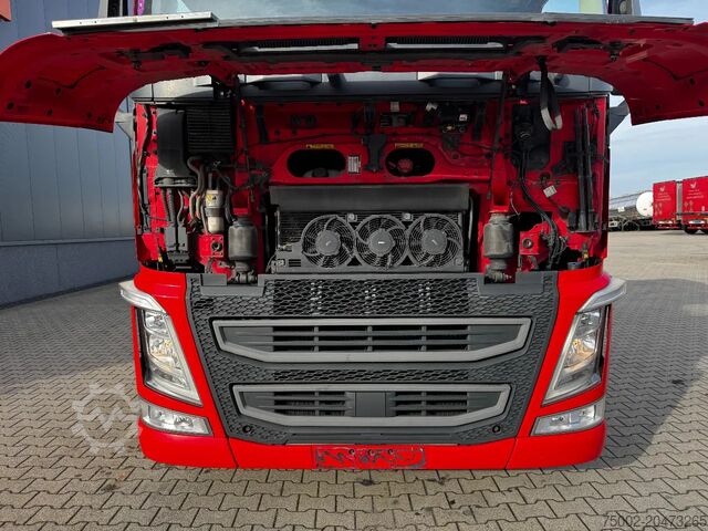 Hazardous substances Volvo FH 13.420 Globetrotter 4x2 ADR (FL, AT, OX) EUR...