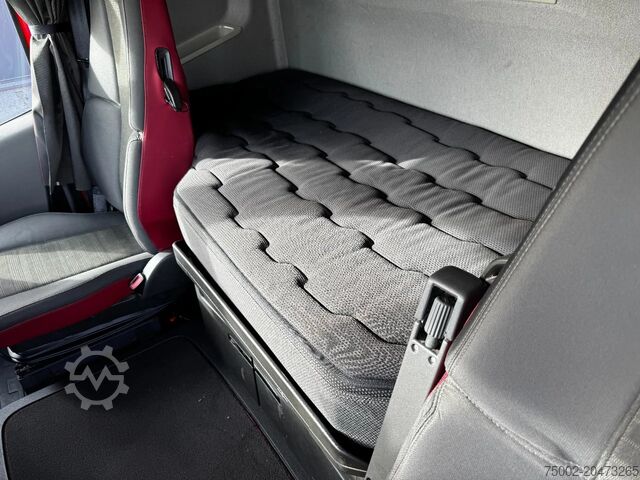 Hazardous substances Volvo FH 13.420 Globetrotter 4x2 ADR (FL, AT, OX) EUR...