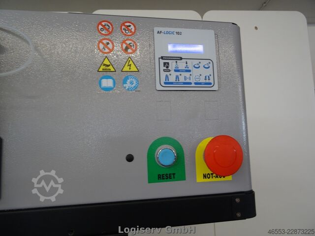 Pembentuk seluar Pony MPT-DL