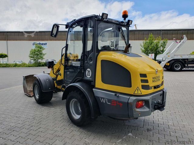 Radlader WACKER WL34 (RL40) / Schaufel + Gabel / nur 743h / 62PS