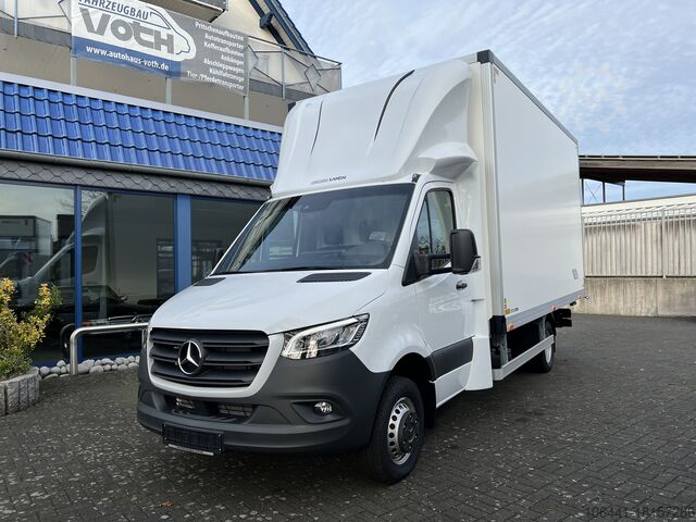 Transporteris su lagaminu MERCEDES-BENZ Sprinter 519 Möbelkoffer mit Türen
