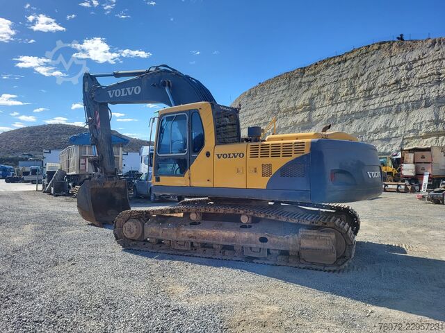 гусеничный экскаватор Volvo EC290B