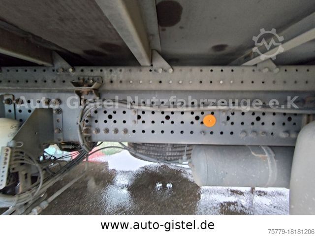 Nákladné auto s plochou korbou a plachtou MERCEDES-BENZ Antos 1833 4x2 BL*Dautel DL1500s Hebebühne