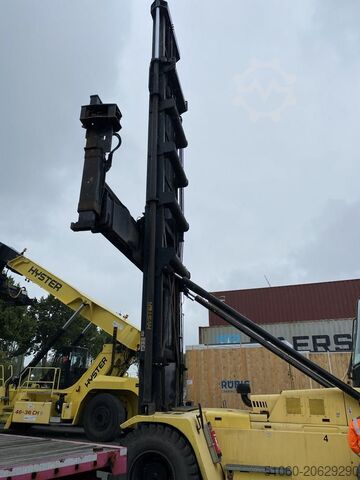 Στοίβαξη κενών δοχείων Hyster H11XD-ECD8