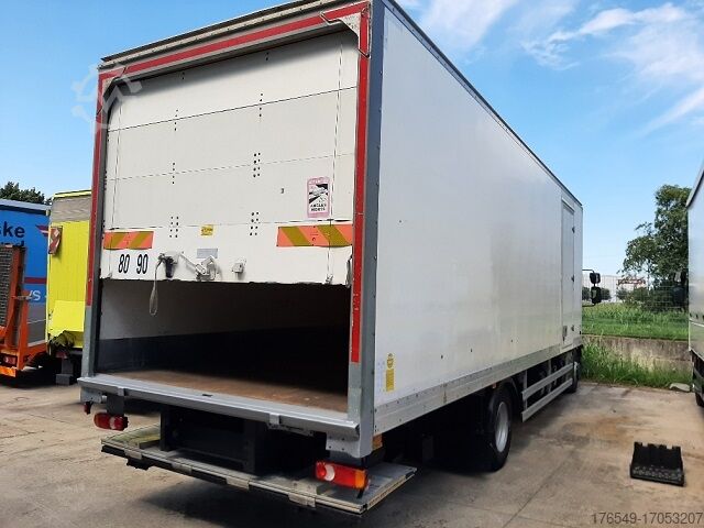 Фургон и грузовик с задней дверью Renault D 14-240