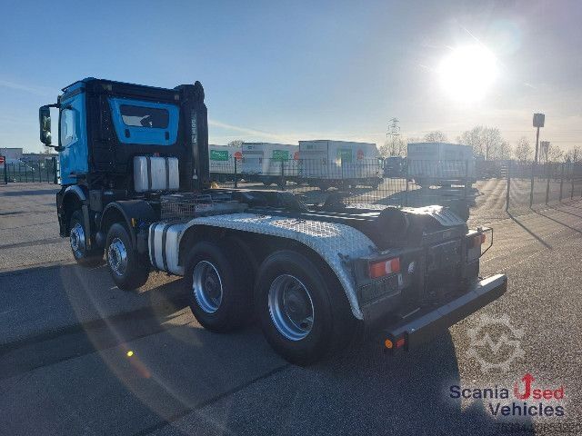 Vörubíll með tippgrind Mercedes-Benz Arocs 4142K Abroll Kipper HIAB XR26S51 / AP-Achsen