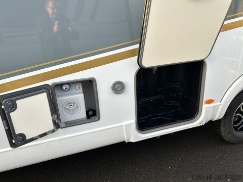 Camper semi-terintegrasi Bürstner B66 TD 690 G