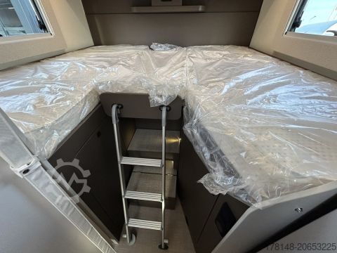 Camper semi-terintegrasi Bürstner B66 TD 690 G