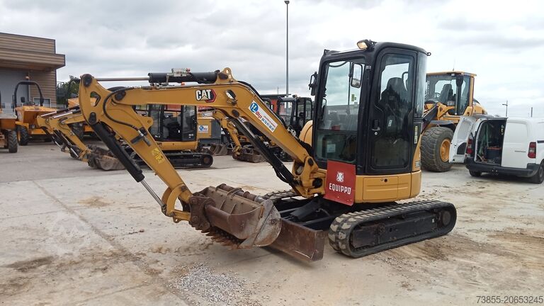 Mini Excavator  < 7t Caterpillar 303.5E2 CR with 3 buckets