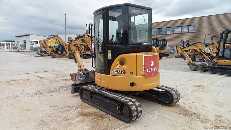 Mini Excavator  < 7t Caterpillar 303.5E2 CR with 3 buckets