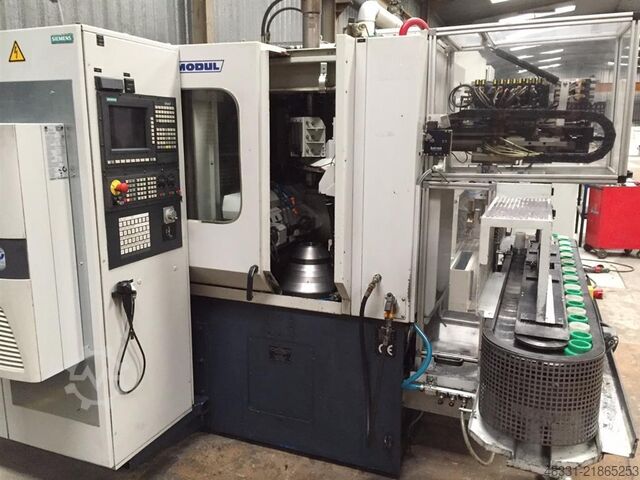 Tandhjulsfræsningsmaskine - vertikal SAMPUTENSILI S130 CNC Modul