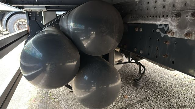 Camión caja IVECO EC ML120EL21 CNG Erdgas Klima7,2m Koff LBW+Tür