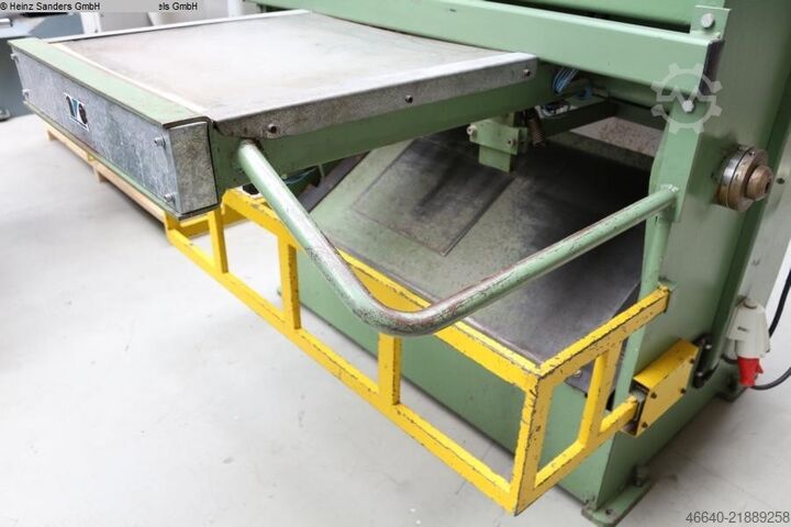Guillotineskärare - hydraulisk OMAG CEL 104
