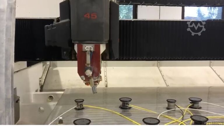 Centro de mecanizado horizontal de 5 ejes intermac master 45