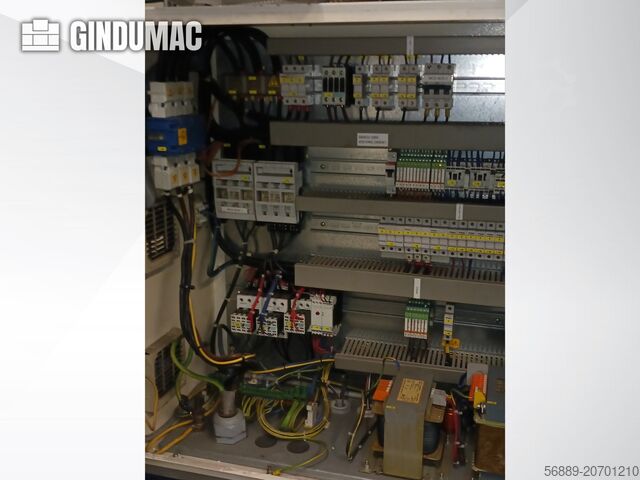 Máquina de moldeo por inyección hidráulica Krauss Maffei 80-220 C1