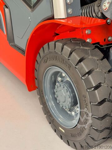 Dieselový čelný nakladač Heli CPCD25 - Garantie 2 Jahre - KUBOTA Motor