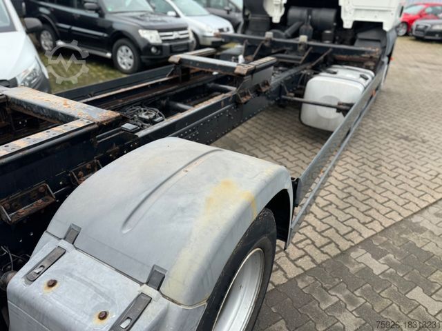 Caminhão com carroçaria intercambiável MAN TGA 18.360 *Wechselfahrgestell*BDF*5 Sitzer*