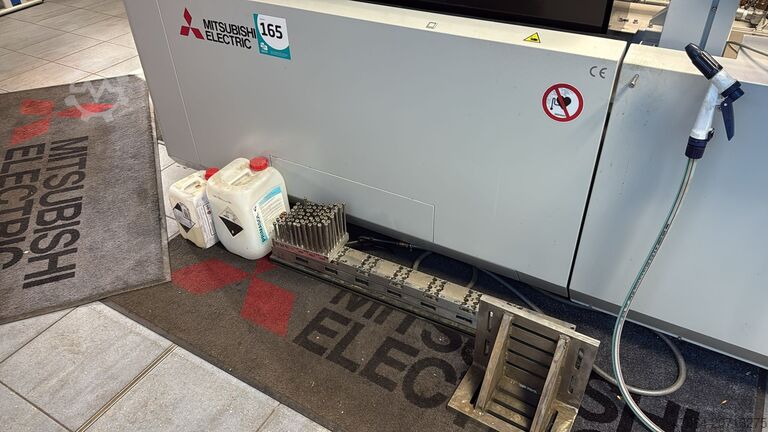 Wire cutting EDM machine MITSUBISHI MV 2400 R