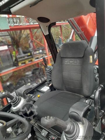 Chargeur télescopique JCB 555-210 R