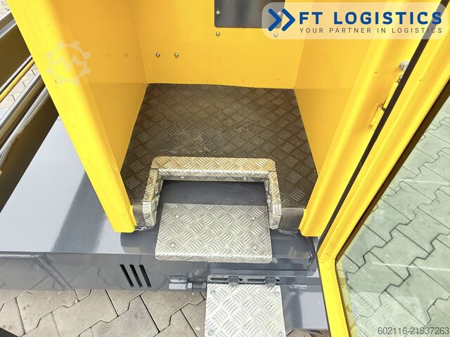 4방향 지게차 Combilift C3000STE TRIPLEX WIDE POSITIONER CABIN