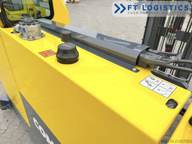 4방향 지게차 Combilift C3000STE TRIPLEX WIDE POSITIONER CABIN