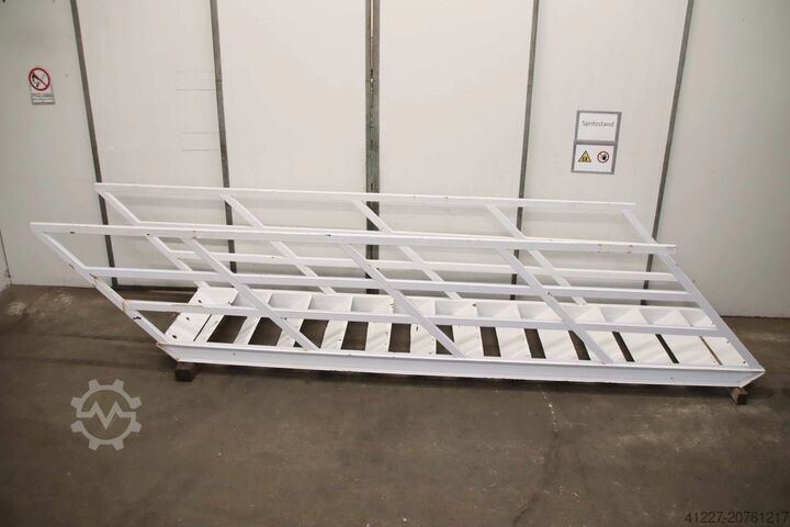Steel staircase Stahl 13-stufig  Höhe 2980 mm