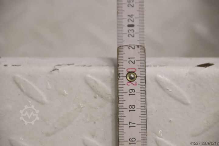 Stahltreppe Stahl 13-stufig Höhe 2980 mm