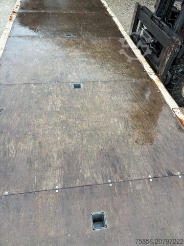 Swap body open Krone Plattform 7,45m mit Steckrungen mittig