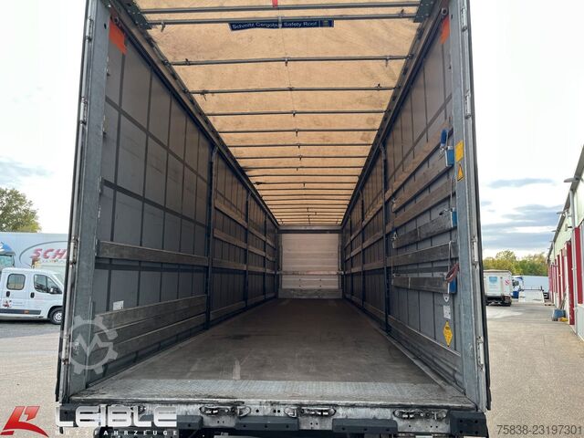 Semirremolque abierto con toldo SCHMITZ CARGOBULL SCB*Standard Tautliner*Liftachse*Code XL*