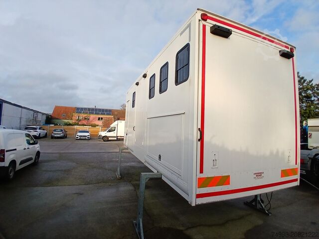 XE TẢI CHỞ NGỰA + THÙNG TẢI MAN TGM 12.250