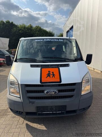 Ford **TRANSIT-9 ASIENTOS** Ford **TRANSIT-9SEATS**