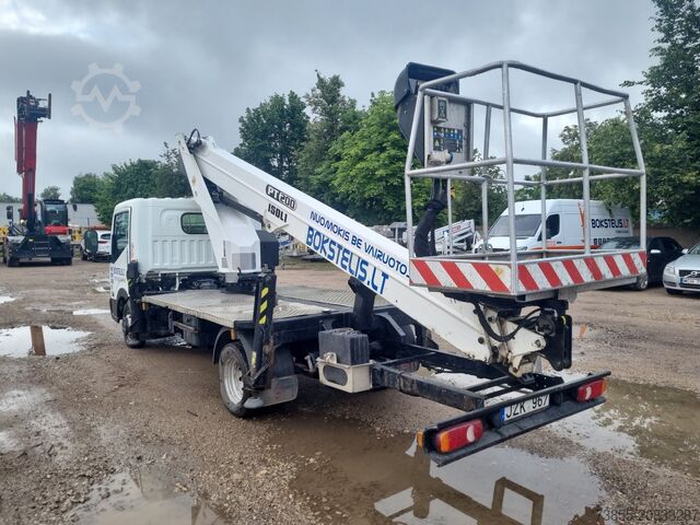 Nền tảng làm việc trên không gắn trên xe tải Isoli PT200 on Nissan NT400