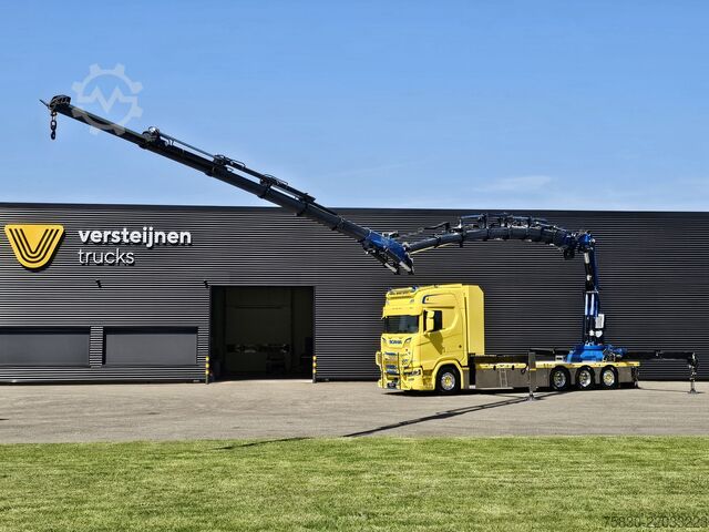 Plataforma de carga Scania S580 V8 / 8x4 / FASSI 115 t/m CRANE / RETARDER