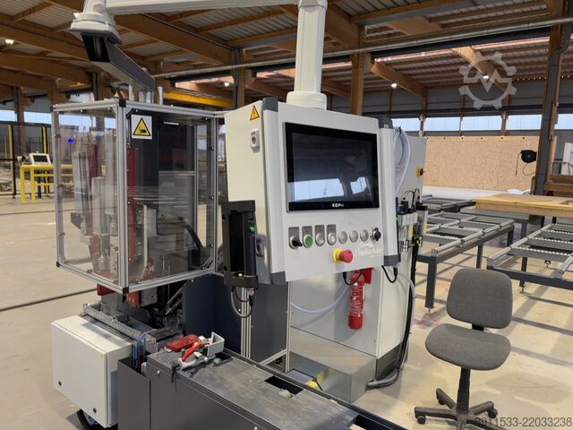Poluautomatska mašina za savijanje GS INDUSTRIE Cadreuse ossature bois