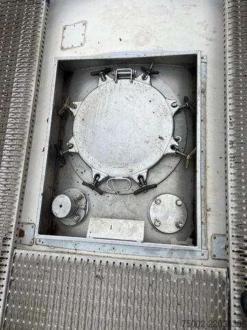 Container cisternă Welfit Oddy 20FT ISO, 24.930L / 1-COMP  / T11 / valid 5Y/CS...