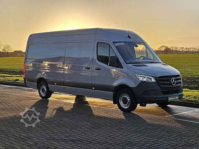 High-roof van MERCEDES-BENZ SPRINTER 315 L3H2 Maxi LED