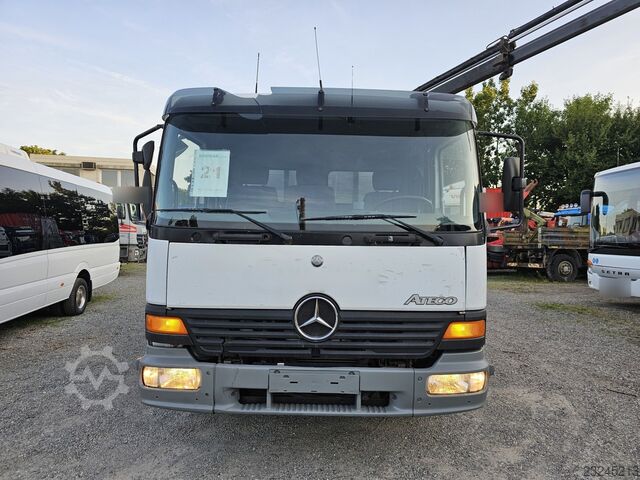Pick-up pakettiauto Mercedes-Benz 817/42AT7 Palfinger PK 5000 B Werkstatt