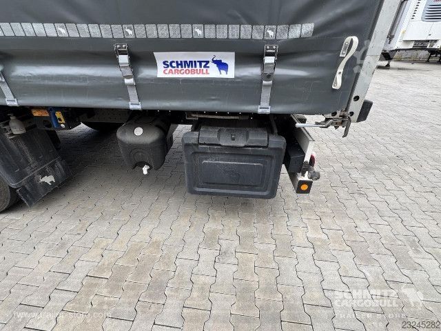 Otevřený návěs s plachtou Schmitz Cargobull Curtainsider Standard
