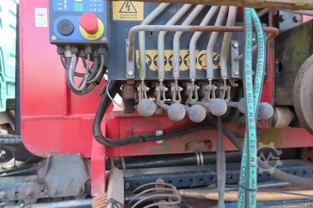 Remorque à châssis interchangeable  Krancontainer HMF 1063