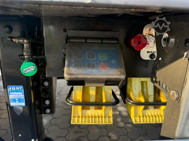 شبه مقطورة بأرضية متحركة KNAPEN K 100 Schubboden 92m³ 10mm Boden Powersheet