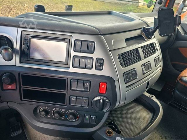 Standard SZM DAF XF 510 SSC auf 620 PS optimiert, Nebenabtrieb